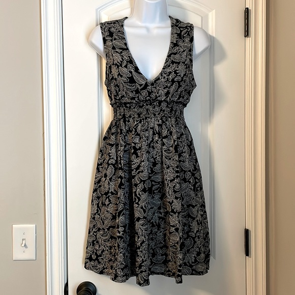 Stretchy Roxy 🌊 Sundress - Picture 3 of 11